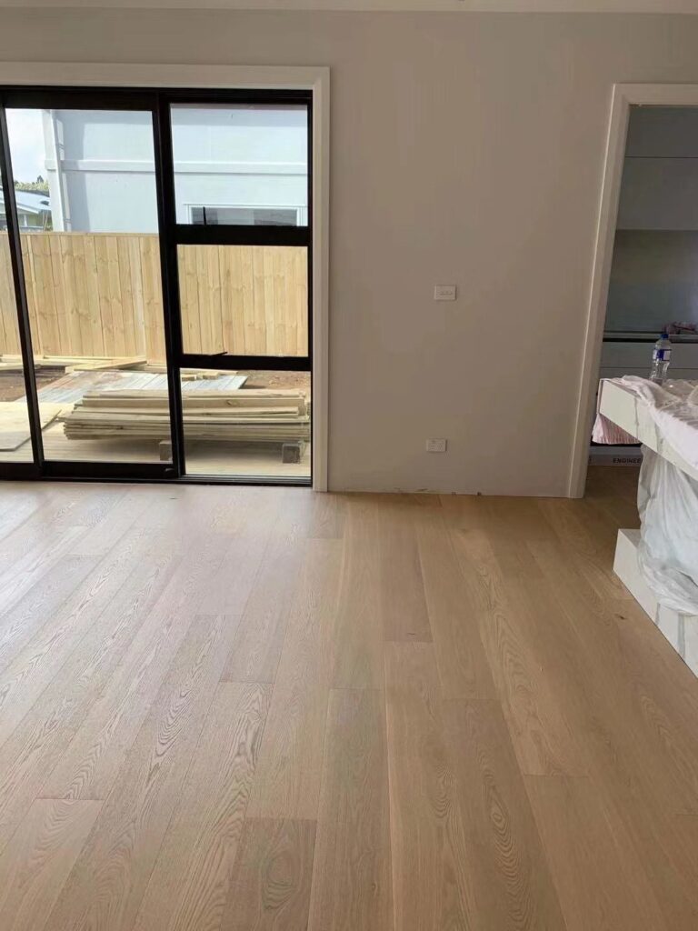 木地板,精致细腻，轻奢的白蜡木地板| FLOORCO FLOORING